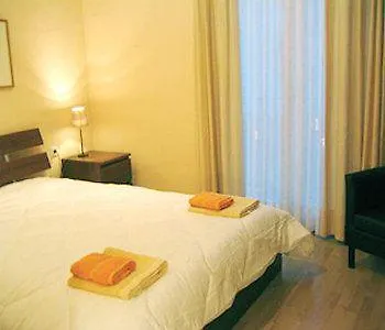 El Born Apartment Barcelona 3*,