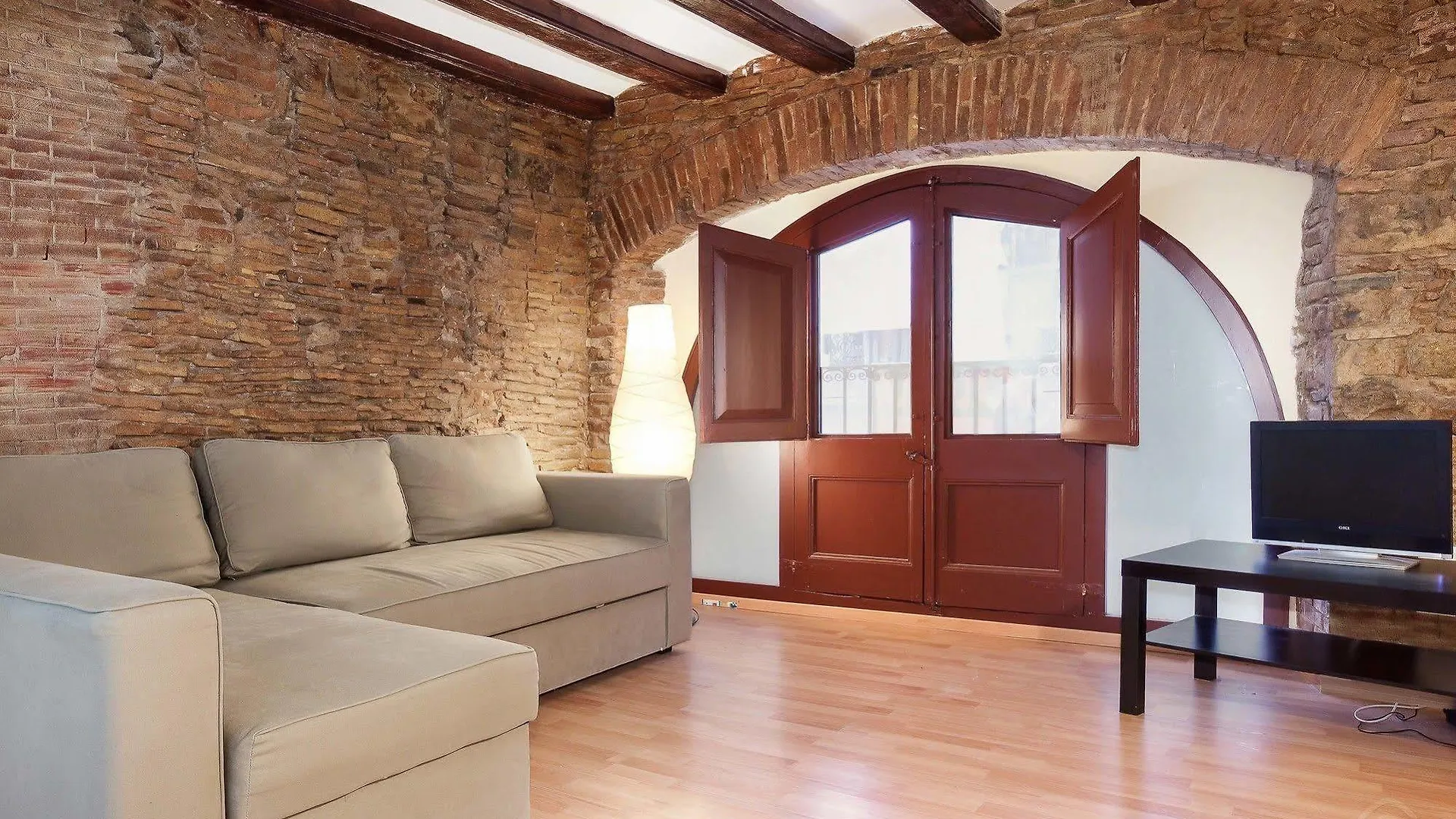 El Born Apartment Barcelona Hotel